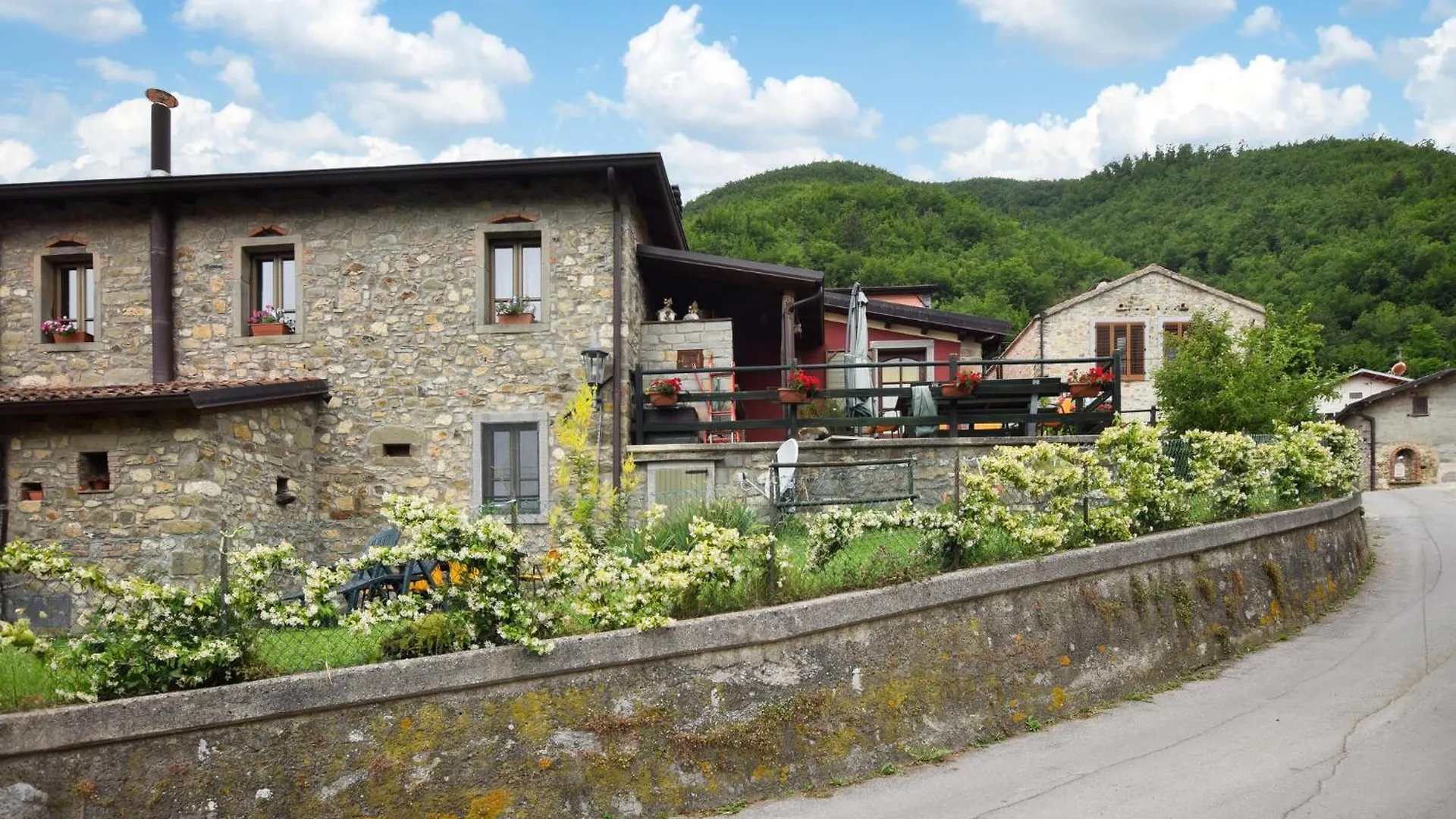 Дом отдыха Cozy Home In Fraz, Cogna, Piazza Al With Wifi Sillano